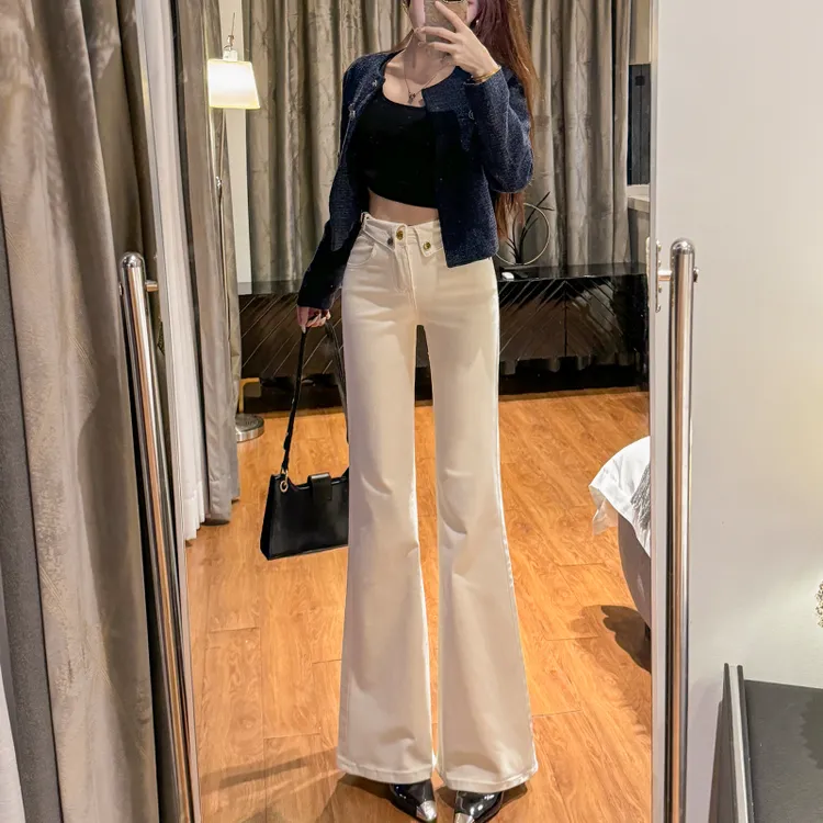 米白高腰微喇牛仔裤女2025早秋新款显瘦弹力宽松垂感百搭喇叭裤子