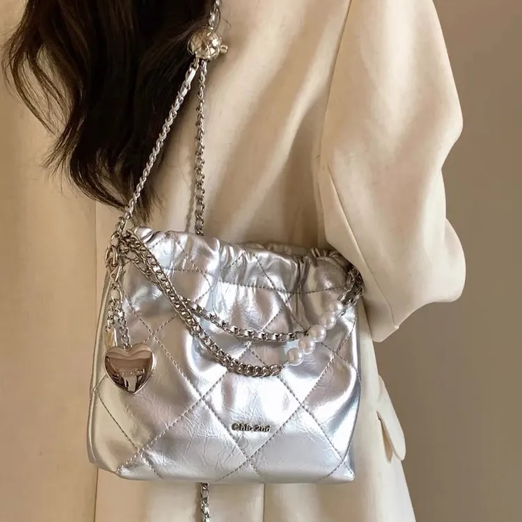 南风Chio2nd 环岛日记水桶包包女2025新款夏天流行链条单肩斜挎包