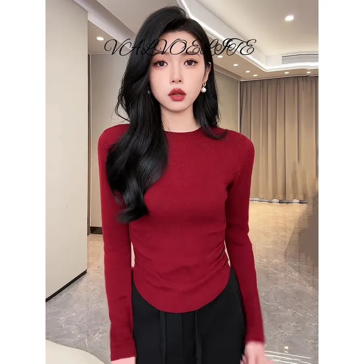 设计感圣诞红针织衫女长袖内搭打底毛衣2025冬季新款修身圆领上衣