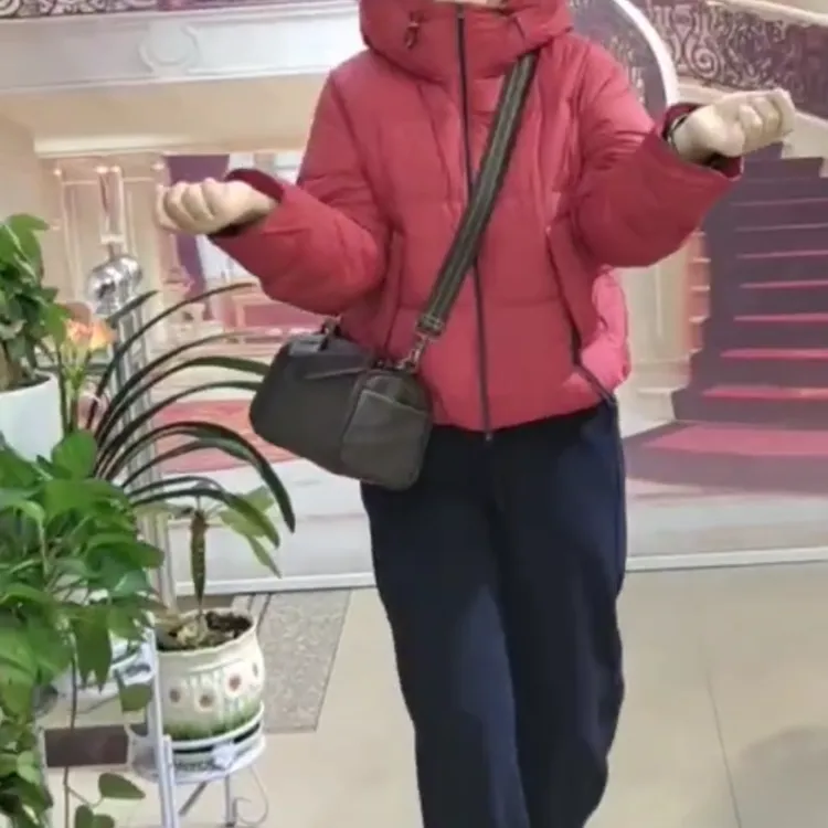 大码女装，羽绒服——8299号