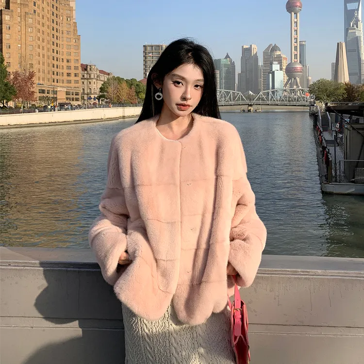 淇淇家 樱花漫卷 通勤显瘦水貂天鹅绒整貂皮草横排圆领貂皮大衣冬