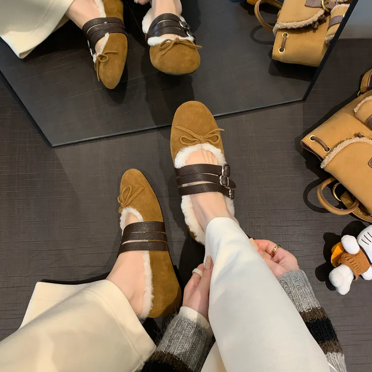 柚子初毛毛鞋女2025新款蝴蝶结羊毛保暖加绒平底单鞋真皮玛丽珍鞋