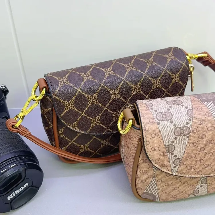 20219新款女士斜跨包小号