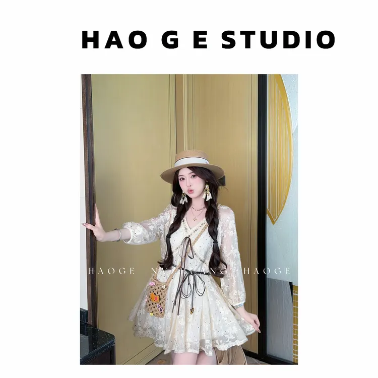 浩哥严选●云水谣HGX5LYQ2180A连衣裙预（不含腰带）甜美设计感温柔