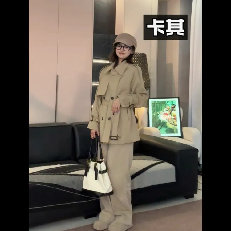 休闲短款风衣外套女2025秋新款双排扣小个子韩版高级感卡其色大衣