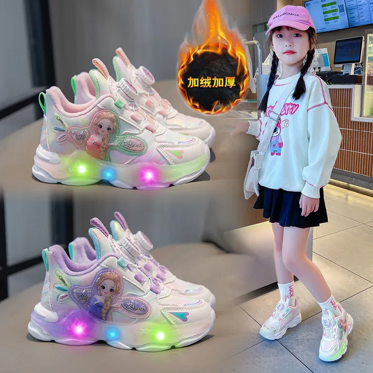 皮面软底女童运动鞋新款秋冬鞋子儿童亮灯纽扣鞋库洛米发光鞋二棉