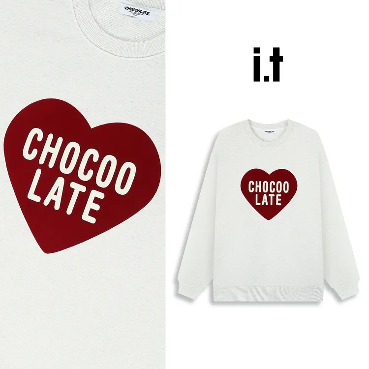 it：CHOCOOLATE实体店秋冬新款情侣卫衣绒面爱心字母宽松圆领卫衣