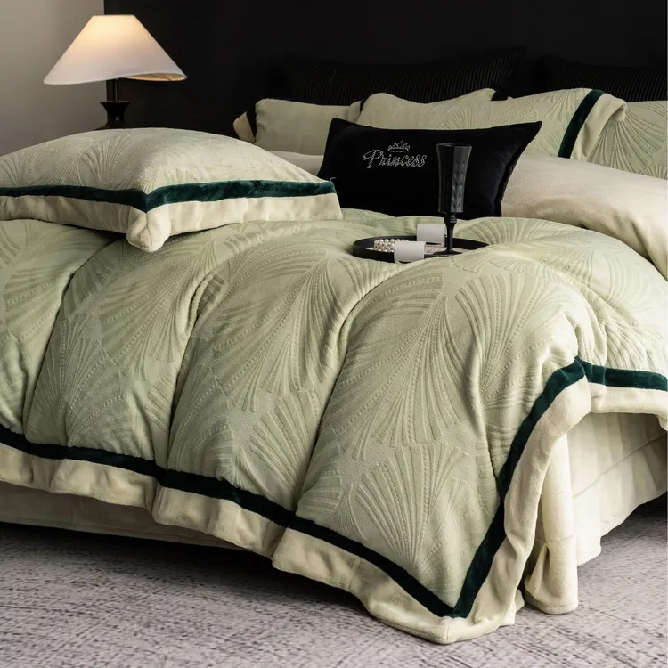 银杏叶 加厚牛奶绒雕花四件套高克重床单轻奢双面绒加绒保暖被套