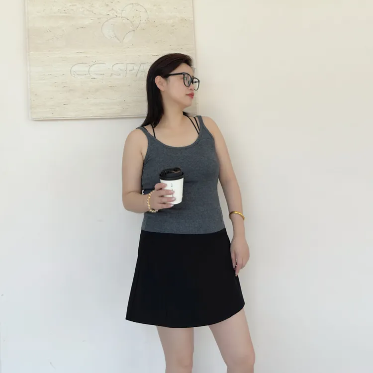 别格秀大码背心慵懒吊带轻熟INS风修身时尚微胖女装百搭羊毛美背