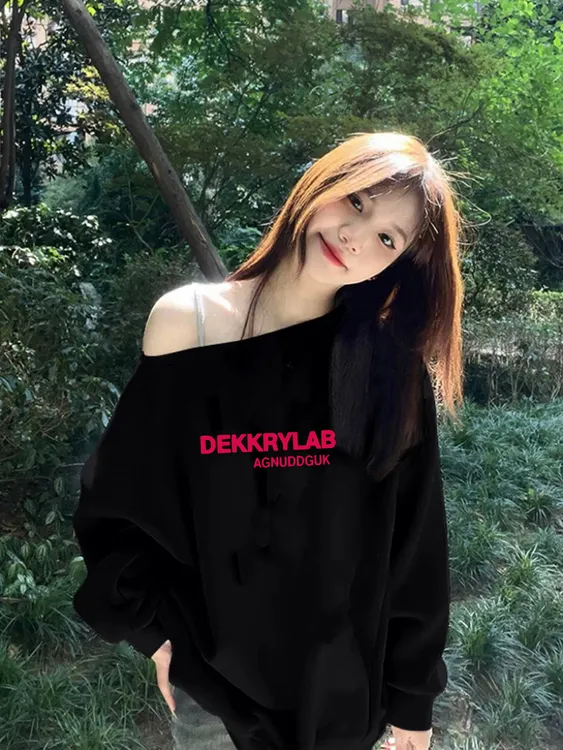 秋冬新款斜肩卫衣女装慵懒发简约宽松百搭原创设计感漏肩长袖上衣