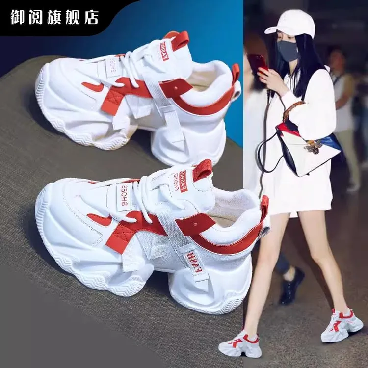 御阅老爹鞋女款2025秋季新款超火爆款显脚小厚底炸街休闲小白鞋