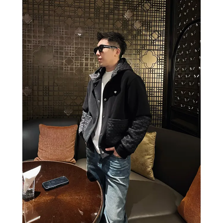 【新年战袍】蜜蜂老钱摇粒绒拼接棉格纹连帽提花高级感外套男装夹克