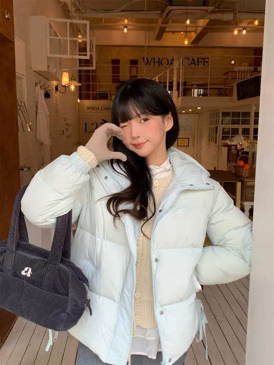 ANA   新国标90白鸭绒蝴蝶结休闲连帽保暖秋冬连帽羽绒服女