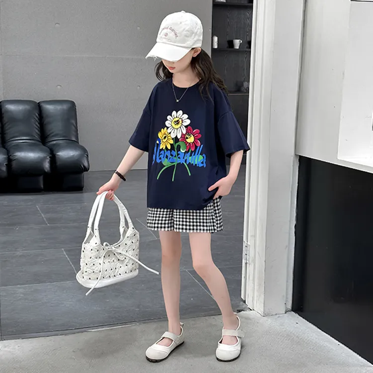 女童夏季短裤套装2025新款儿童休闲洋气花朵上衣中大童印花两件套