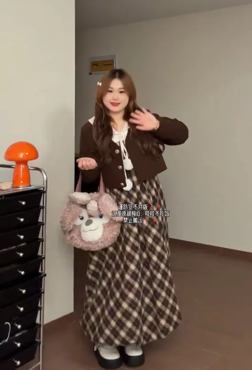 大码甜美学院风格纹长9329短9328连衣裙咖色外套两件套