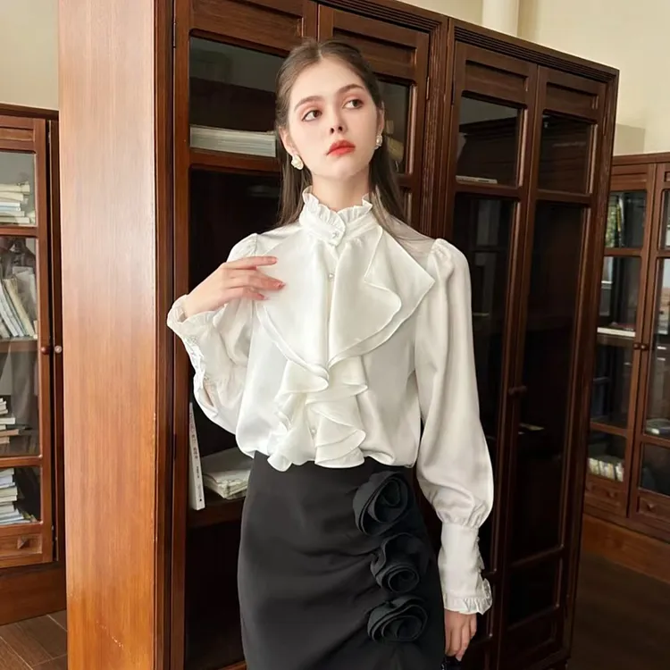 2025新款法式宫廷风立领衬衫女春夏长袖木耳边荷叶边白色衬衣上衣