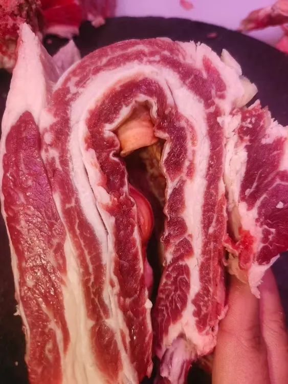 【寻甸散养黄牛精修勒条】可以切麻将块牛肉牛肋条
