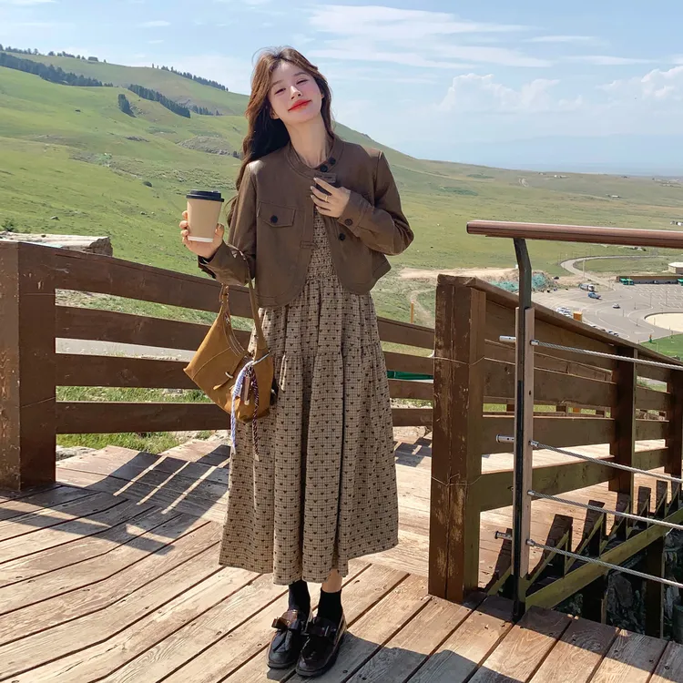 复古美拉德连衣裙套装女秋2025新款法式皮衣夹克波点吊带裙两件套
