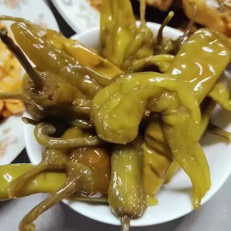 农家自制黄山腌青辣椒