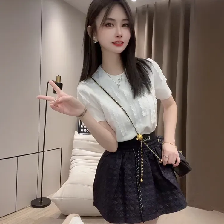 2025新春出游时尚百搭常规夏季圆领短袖夏季T恤设计感立体装饰