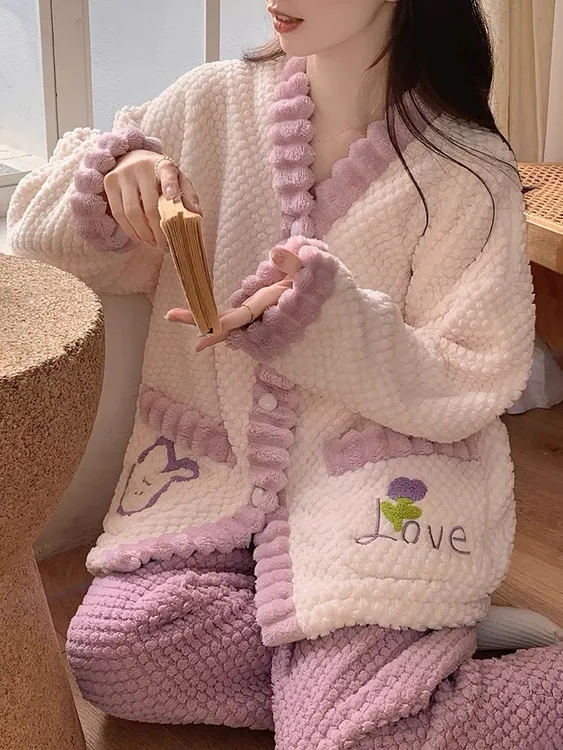 L-珊瑚绒秋冬季女士甜美睡衣加厚保暖开衫家居套装宽松可外穿R