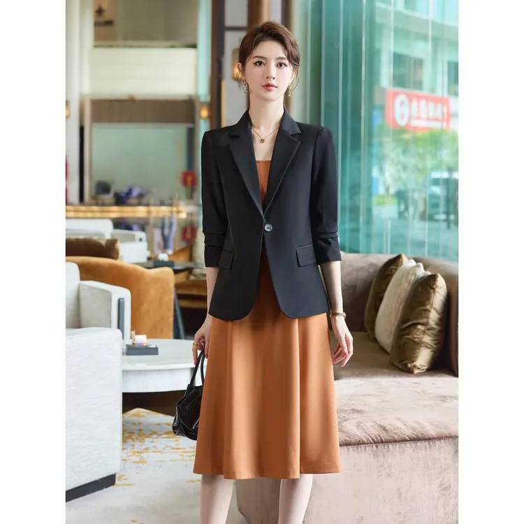 法芬图小西装外套女2025新款春秋季休闲百搭时尚气质修身西服套裙
