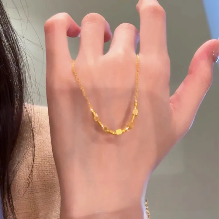 铜合金项链 爆闪金色盘缠福字小方块项链女轻奢小众高级感锁骨链