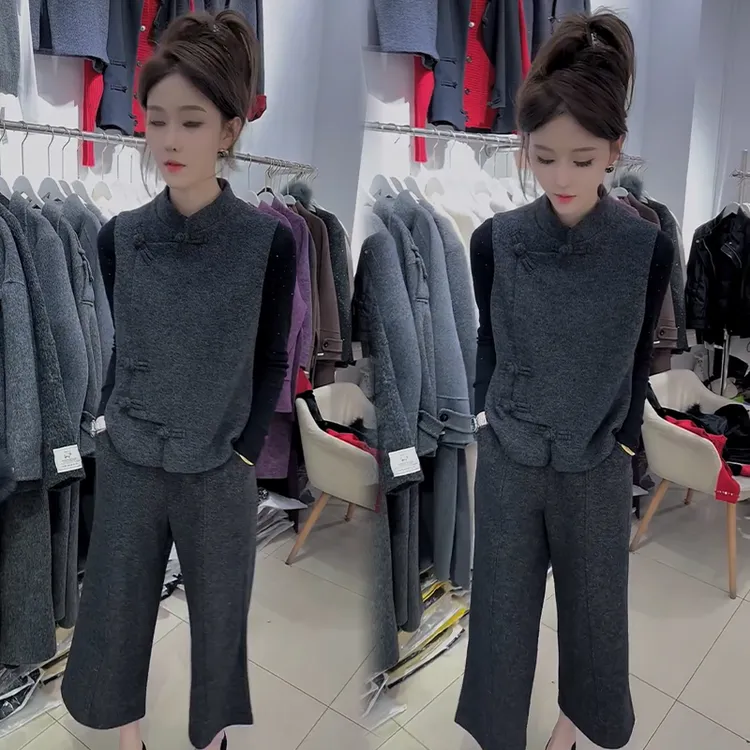 2025秋冬新款时尚显瘦气质网红高档套装女高级百搭宽松大码三件套