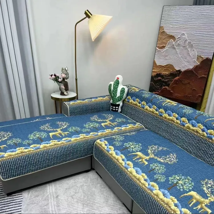 一套四季沙发垫（尺寸有误差介意勿拍不含靠背扶手）