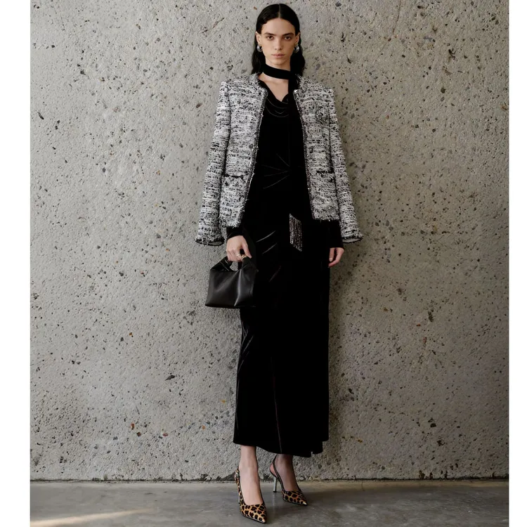 LYNEE【COCO山茶】新 金标法国进口绵羊毛收腰小香短外套LGD2FAW239