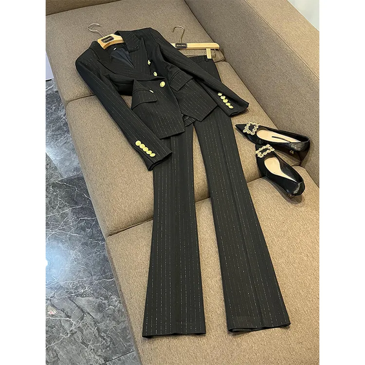 新款职业套装女主持学生面试条纹西装微喇裤修身两件套2025春秋女