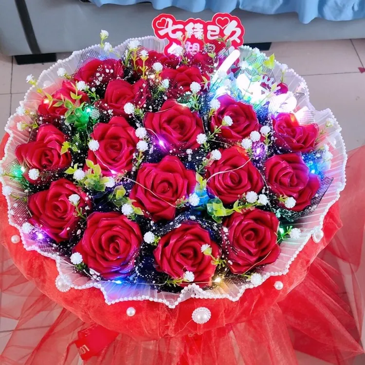 纯手工丝带玫瑰成品花束 送女生 生日礼物 情人节礼物 送闺蜜领导