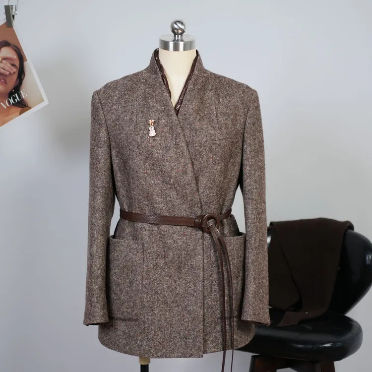 【行流影】秋冬新款无领女士西装时尚百搭高级轻奢感外套LW83970