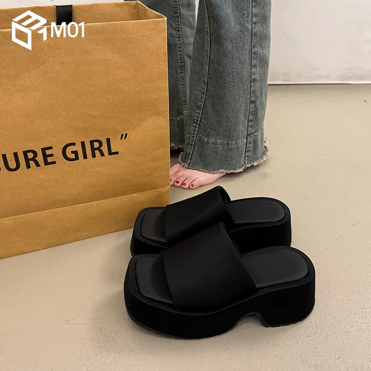 M01配裙子黑色增高厚底拖鞋女夏外穿高级感2025超火法式坡跟凉拖