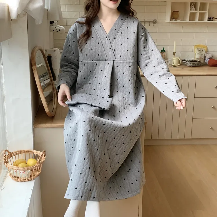 孕妇入院待产裙秋冬带胸垫长款大码月子服产妇哺乳睡裙产检
