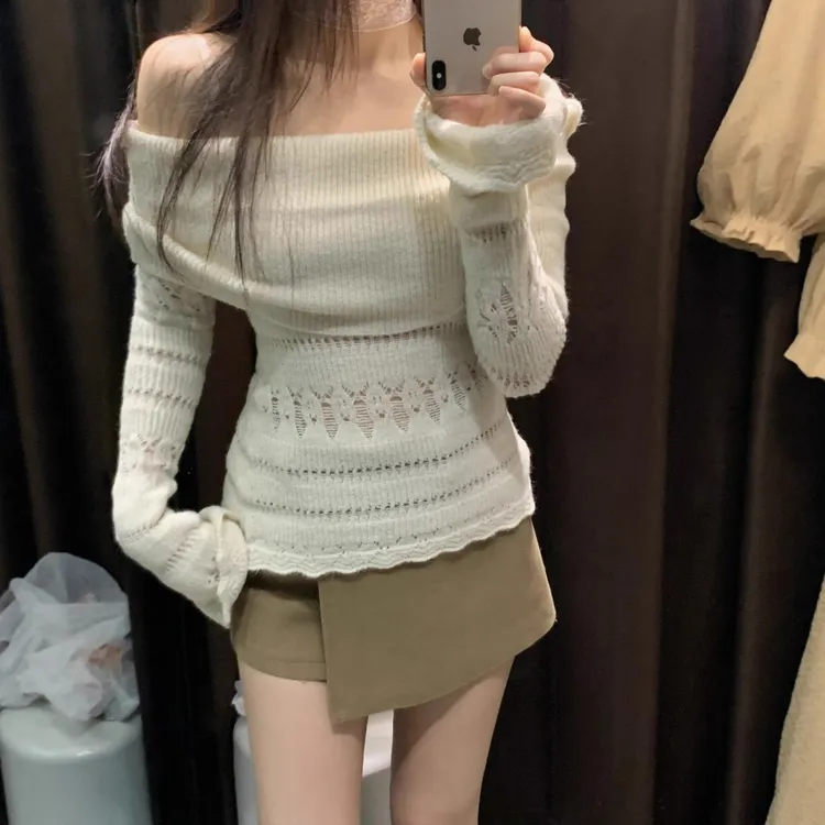 韩系温柔一字肩镂空长袖针织衫2025秋冬收腰显瘦白色毛衣打底上衣