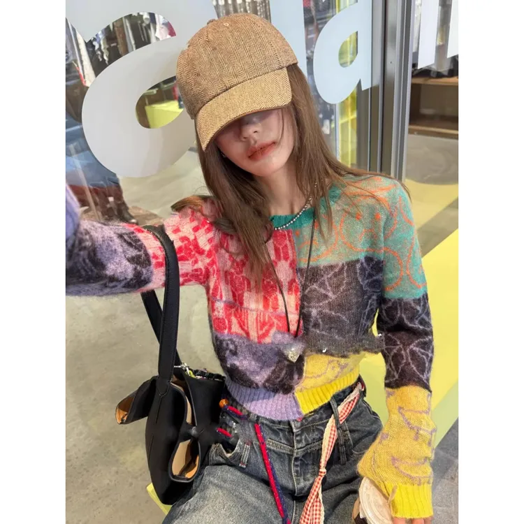 设计感彩绘撞色拼接长袖针织衫女款2025早秋宽松显瘦短款毛衣上衣