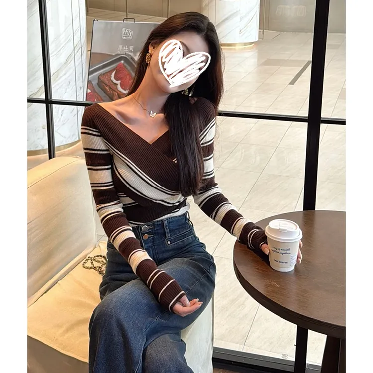 【秋日织语】韩系气质交叉V领条纹针织衫女百搭长袖收腰设计感上衣