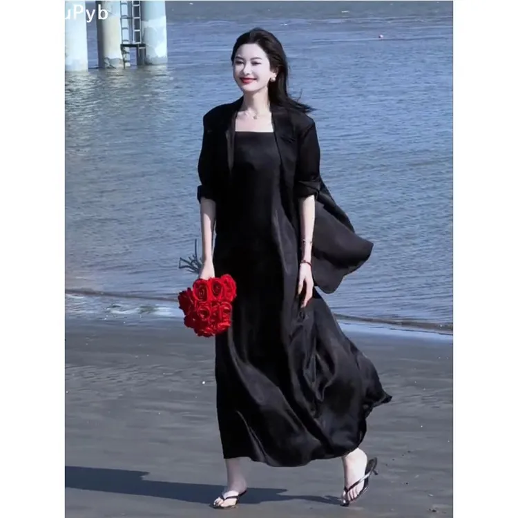 DouPyb轻奢西装连衣裙套装女早秋新款洋气宽松显瘦西服外套搭配吊