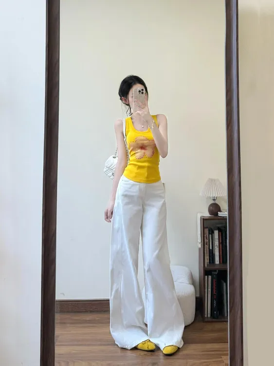 2025夏季新款法式复古黄色印花吊带背心上衣搭配休闲阔腿裤两件套