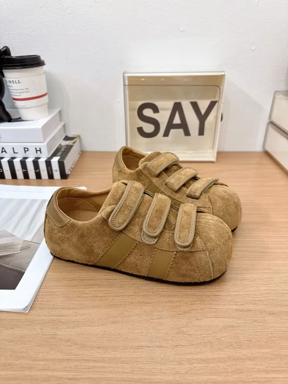 欧货2025秋季新款磨砂软皮厚底大头勃肯鞋女休闲复古魔术贴阿甘鞋