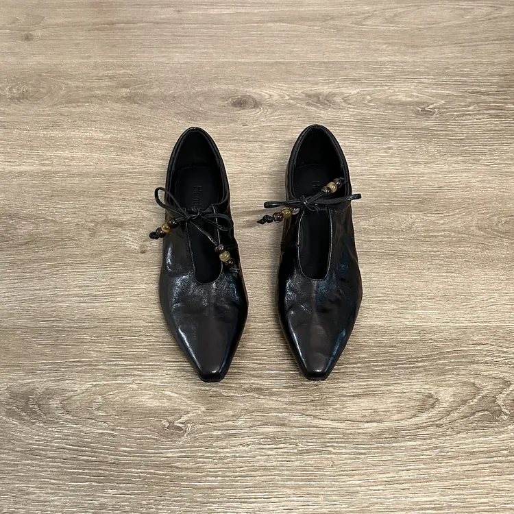 Dannyfrey头层羊皮初秋复古系带串珠蝴蝶结软皮尖头手工女鞋2CM