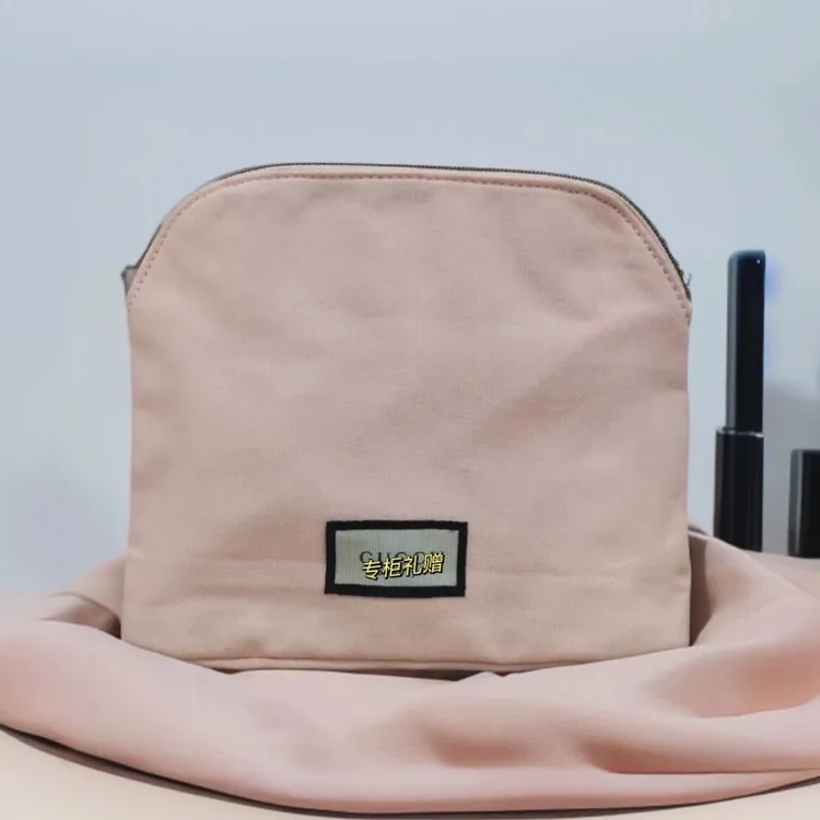G家碎花手拿化妆包简约纯色经典中号便携洗漱收纳包