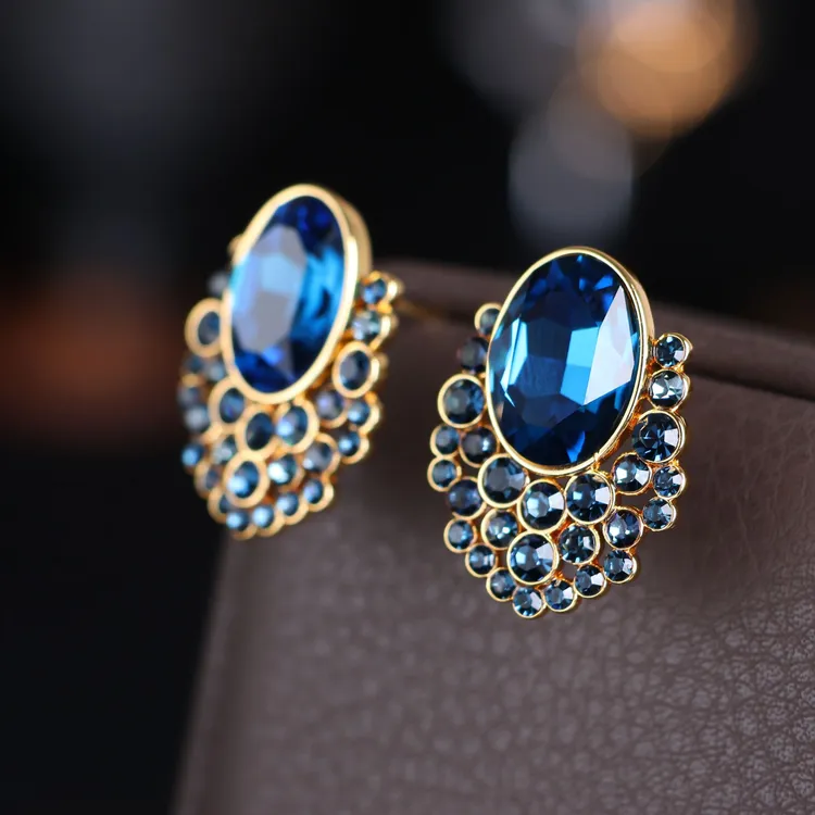 铜合金合成锆石耳饰 夸张耳钉耳饰小众高级感水滴精致轻奢耳环女