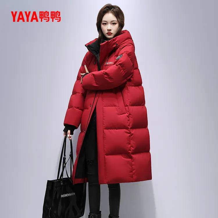 鸭鸭官方正品红色羽绒服女2025冬季新款长款加厚保暖过膝情侣外套