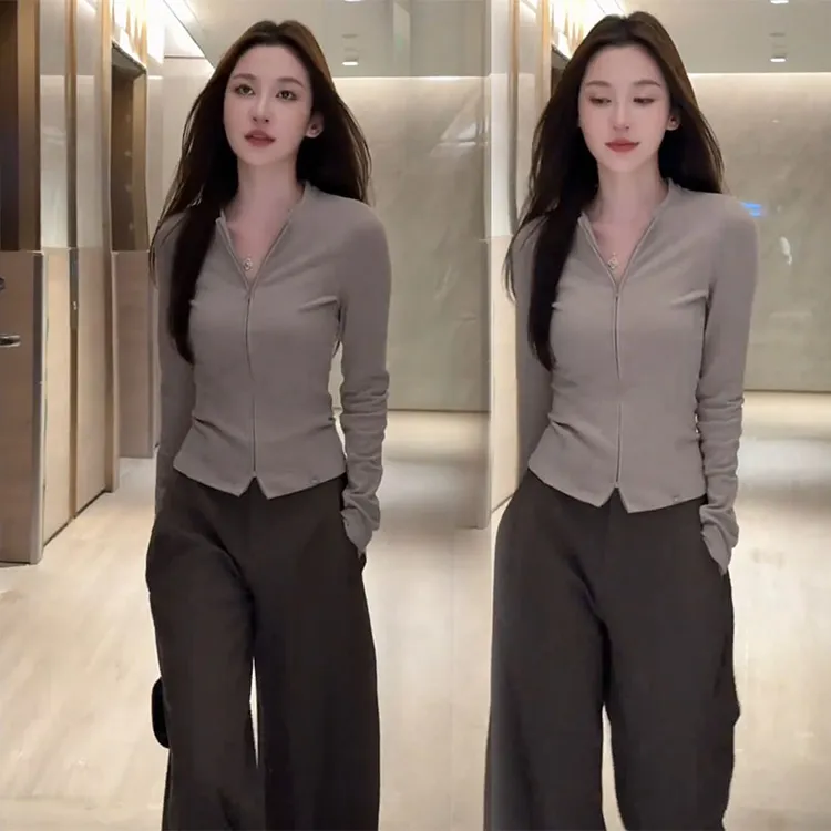 修身显瘦正肩长袖上衣垂感高腰休闲裤子2025年秋季简约个性两件套
