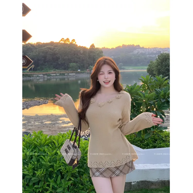 萌面侠芝士现货【莫奈玫瑰】羊毛钩花上衣百搭老钱风女装6405流光风