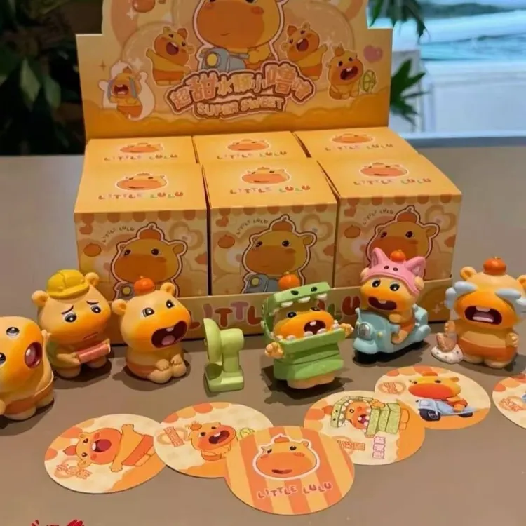 小红书同款水豚噜噜摆件潮玩盲盒手办玩偶创意可爱装饰公仔摆件