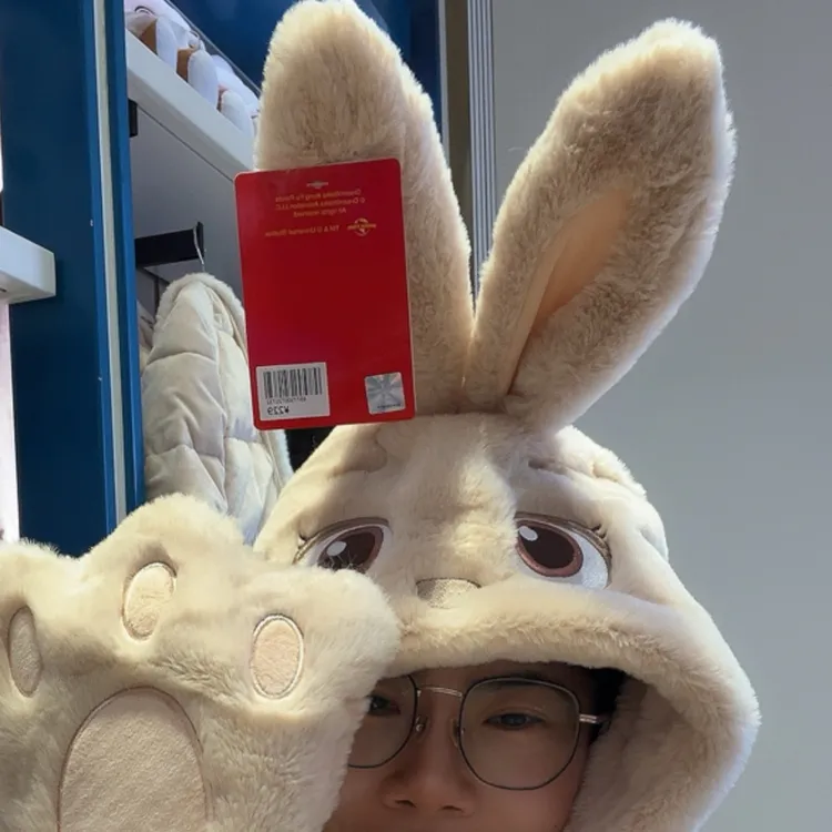 环球影城正品周边代购功夫熊猫和平谷大耳朵兔子围巾帽带手套