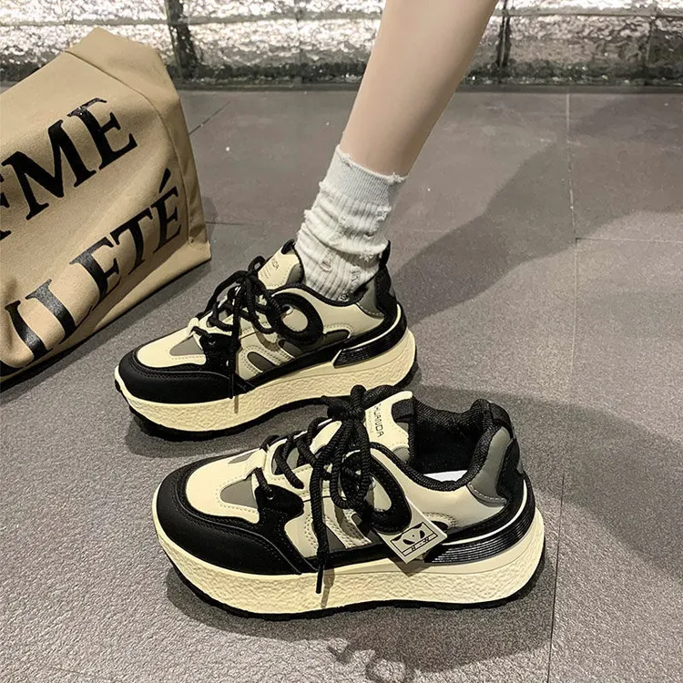 春季新款潮流透气显脚小百搭时尚休闲网红爆款适合春季穿的潮流感